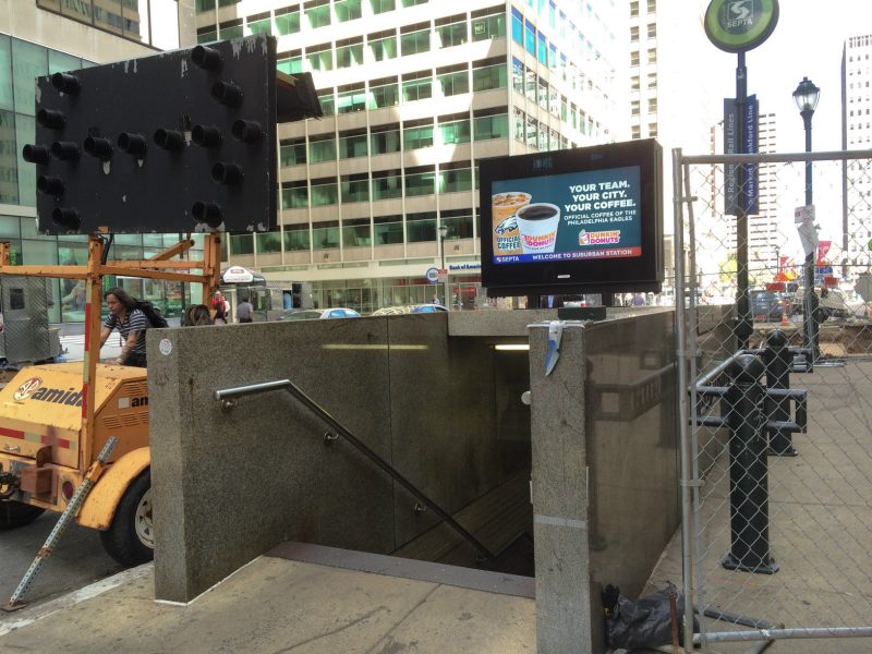 Pilot screen installed at 15th and Market.