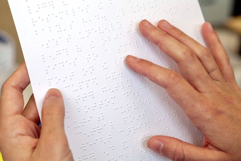 Braille description of Brancusi art for blind, by Lenka Clayton