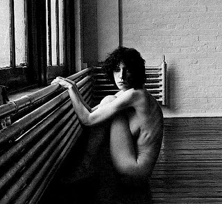 Robert Mapplethorpe Patti Smith © Estate of Robert Mapplethorpe .