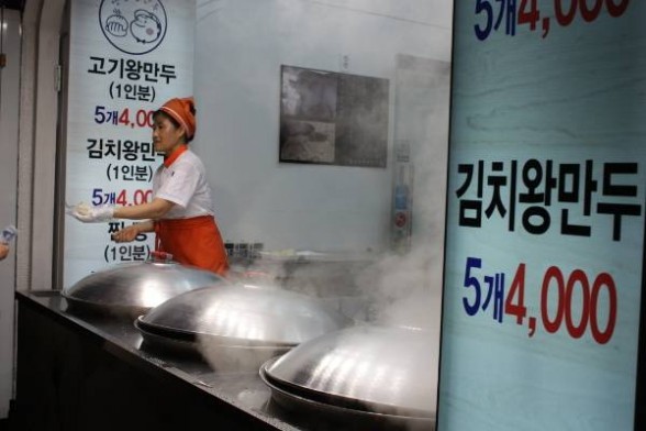 Dumplings cooking