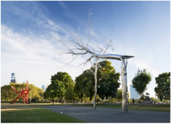 Roxy Paine. Photo courtesy of the artist.
