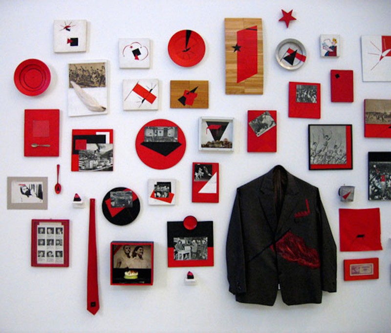 Mladen Stilinovic installation of artifacts on wall