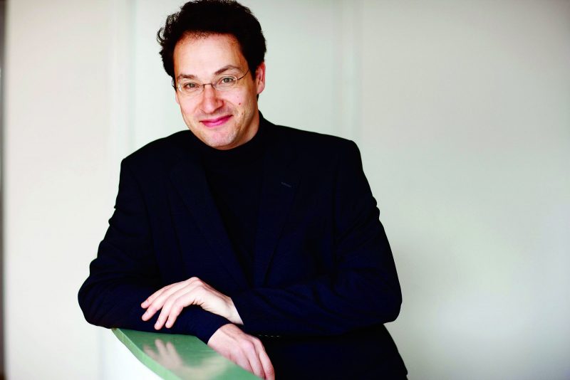 Pianist Shai Wosner