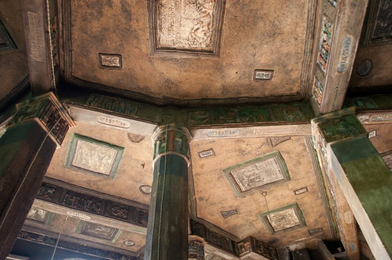 Artblog Fonthill ceiling detail photo by chuck patch 2000px