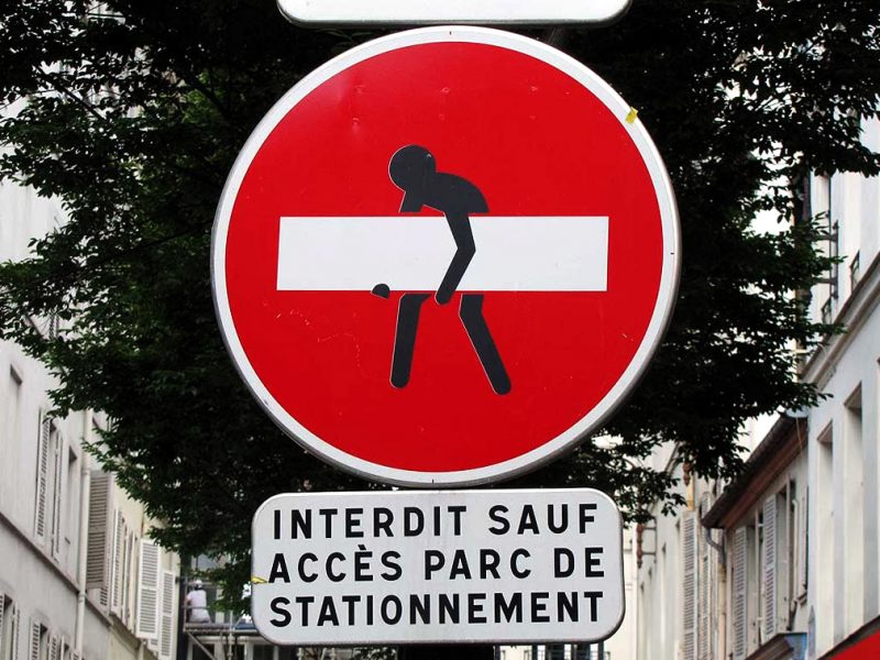 Clet Abraham. Steal this sign. Paris, France.