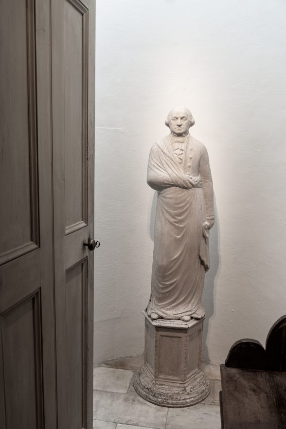 Statue of George Washington in Roman toga in an alcove at Winterthur. The founding fathers based some of their government ideas on those of Rome, a Republic, and a Senate, for example.