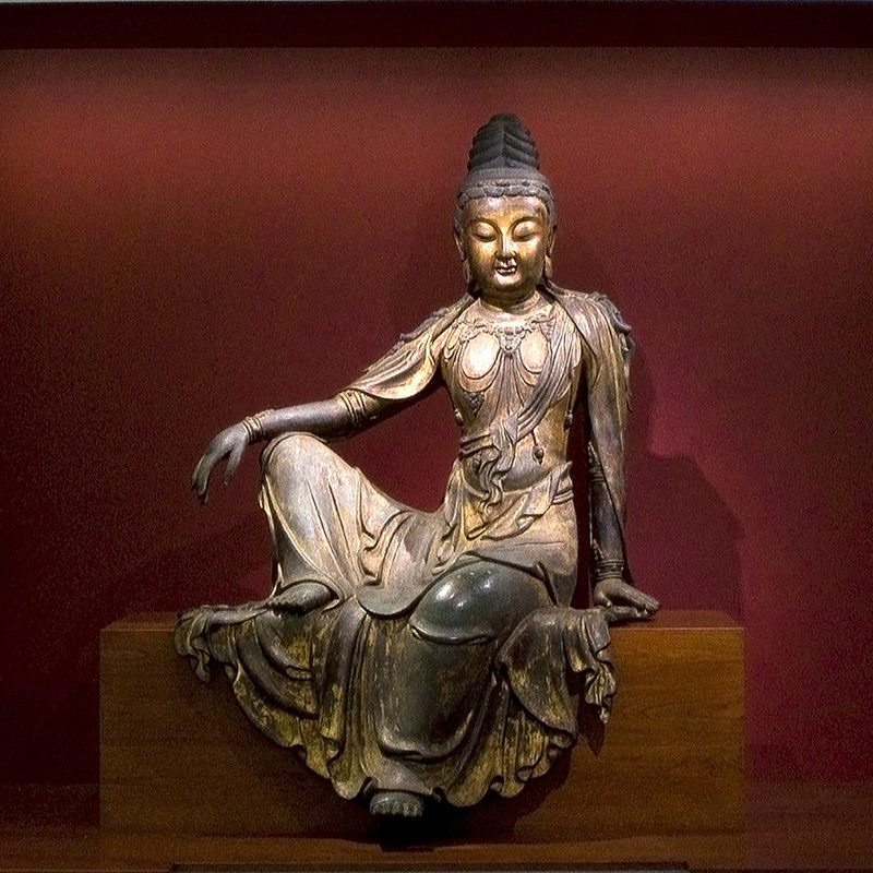 Statue of a seated woman from the Baltimore Art Museum.