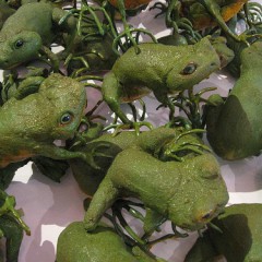 438121160 0fc60e0d98