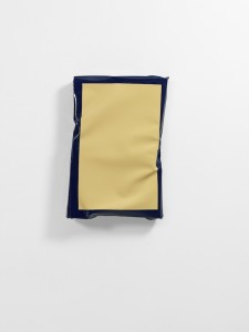 Angela-de-La-Cruz-Hung-16-cream-blue-2011-Oil-on-canvasweb Angela de La Cruz Hung 16 cream blue 2011 Oil on canvasweb