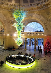 Chihuly VandA Rotunda1