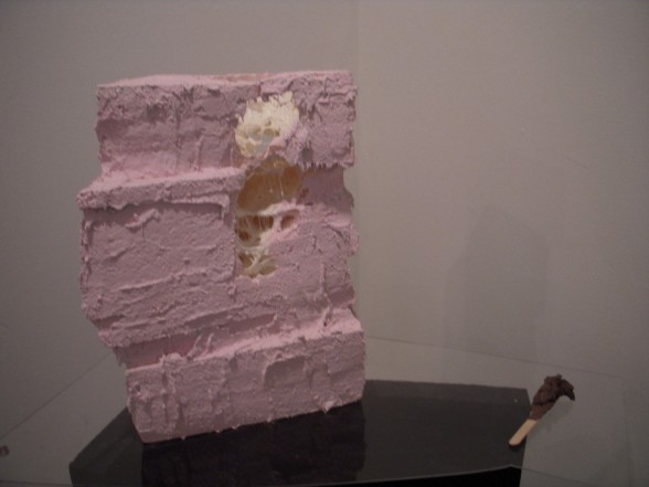 Alexi Kukuljevic's sculpture at Marginal Utility