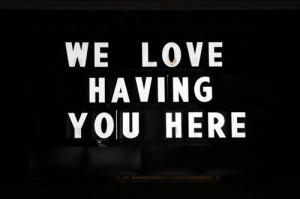 bekman_strauss_we_love_having_you_here Zoe Strauss, we love having you here, photograph