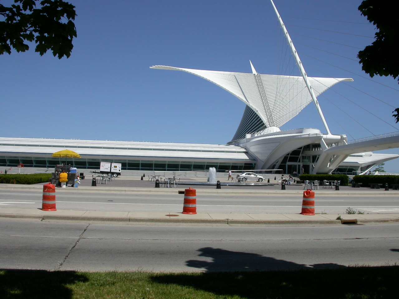 Milwaukee Art Museum, addition by Santiago Calatrava