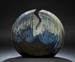 Willi Singleton, Woodfired functional stoneware, Photograph by Ken Ek